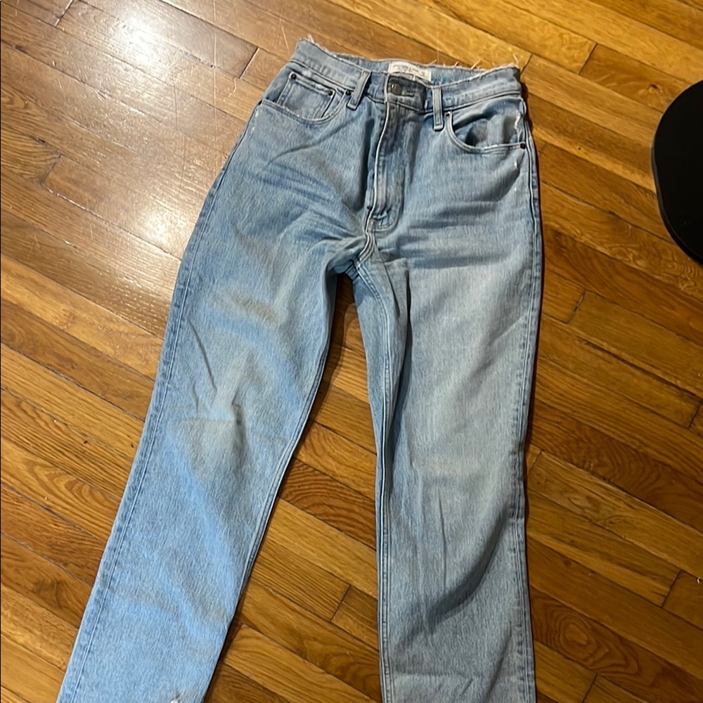 Abrecombie 90s Straight Ultra High Rise Denim Jeans